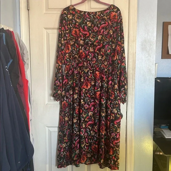 NWT Croft & Barrow Multicolor paisley 3/4 sleeve smocked dress size 3X - Picture 2 of 5